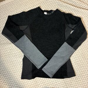Lululemon thermal long sleeve